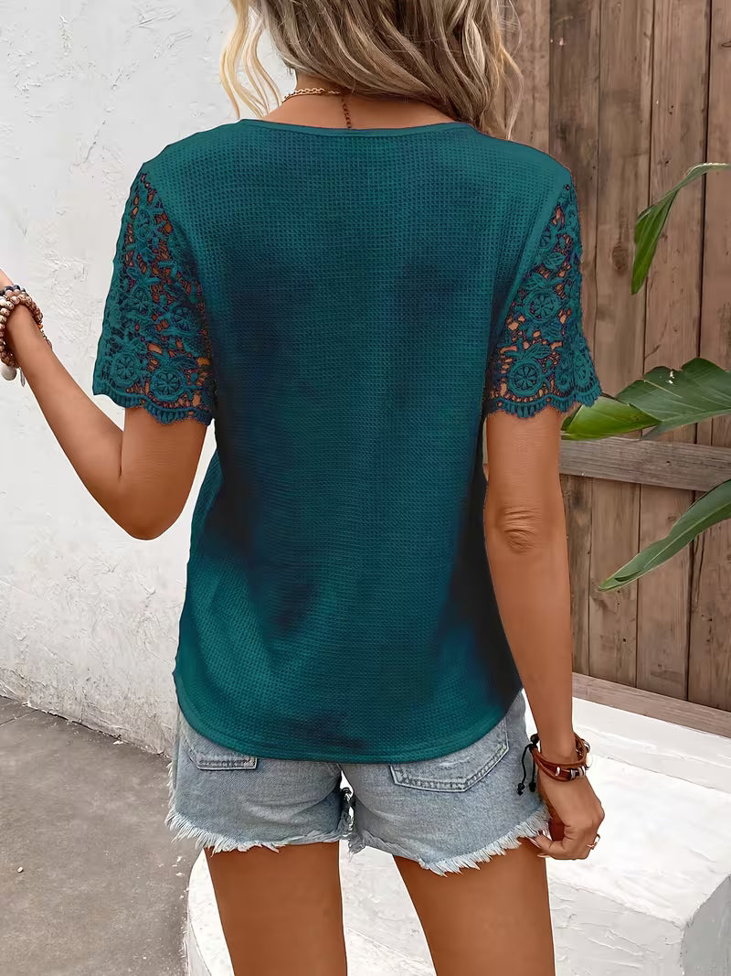 Sinna | Lace Yoke Short Sleeve Henley Top