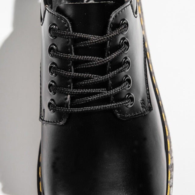 Davey | Derby Shoes With Laces and Contrast Stitching