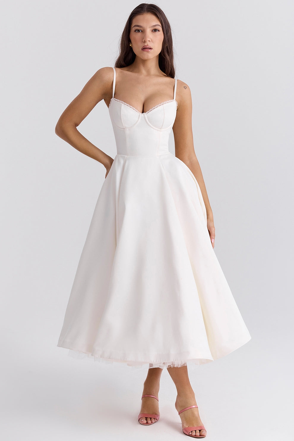 Arestina | Sleeveless Midi Dress with Tulle Hem