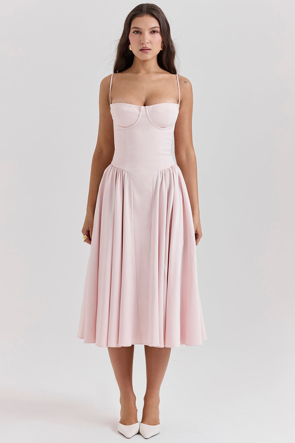 Maissa | Sleeveless Sweetheart Neck Midi Dress
