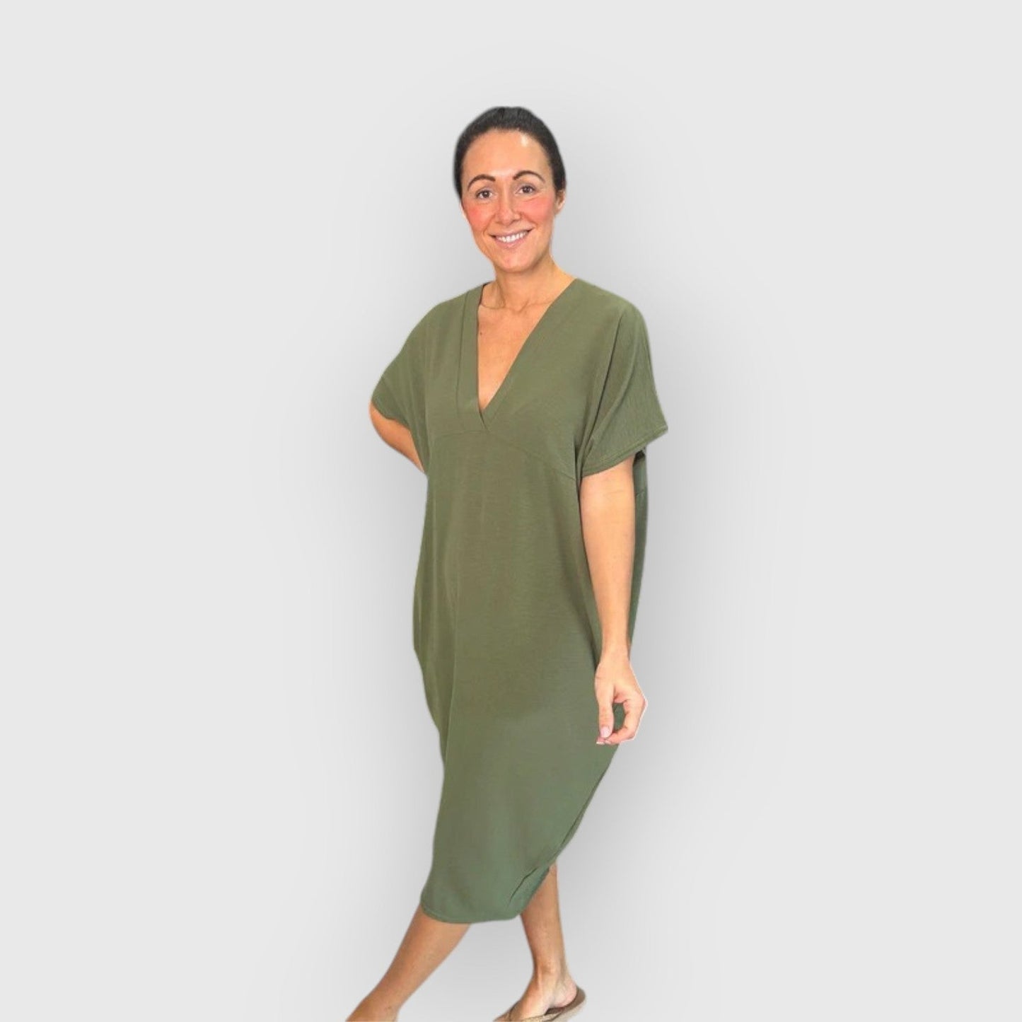 Aveline | V-Neck Short Sleeve Midi Dress