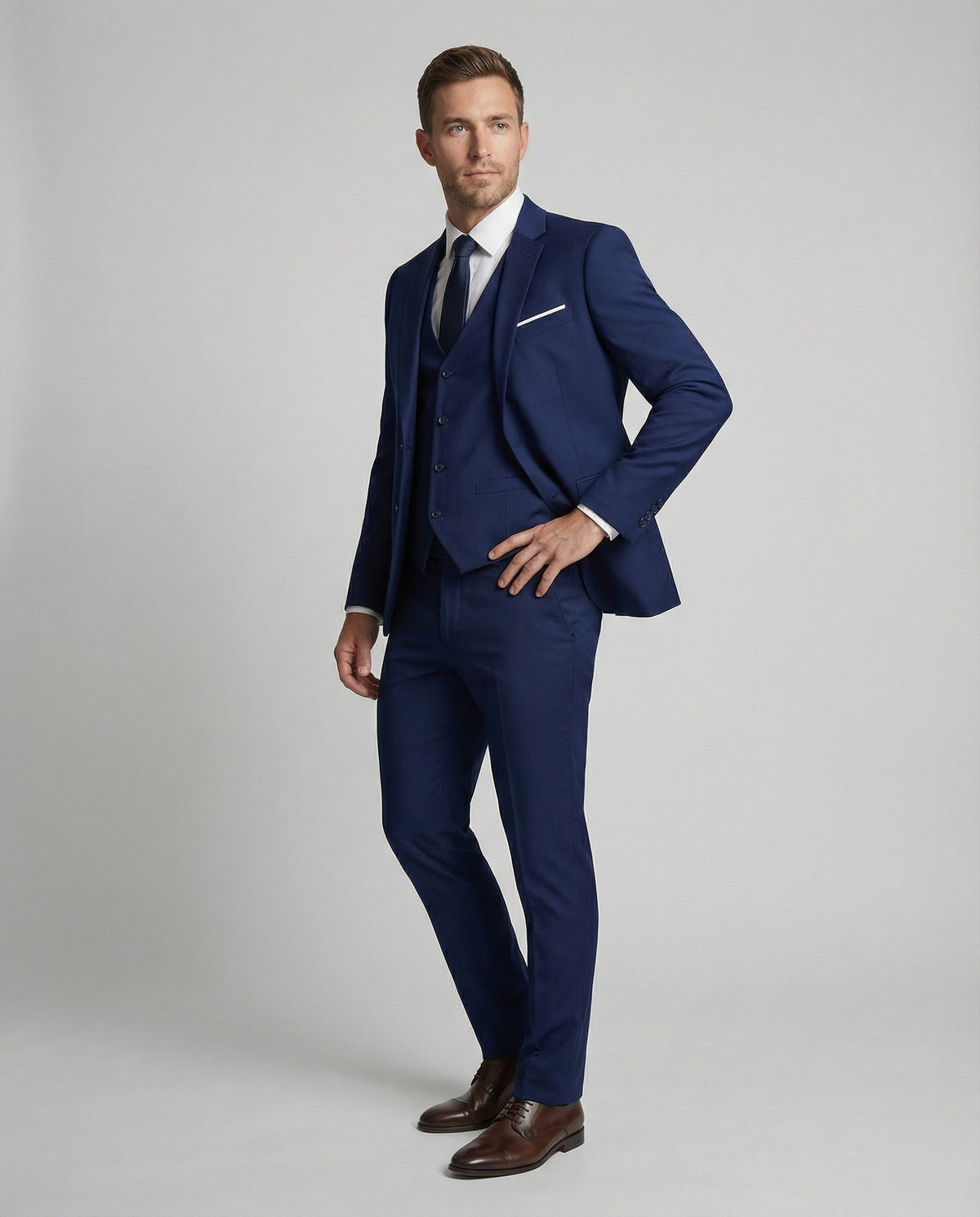 Maelarduk | Classic Three-Piece Suit with Sharp Fit
