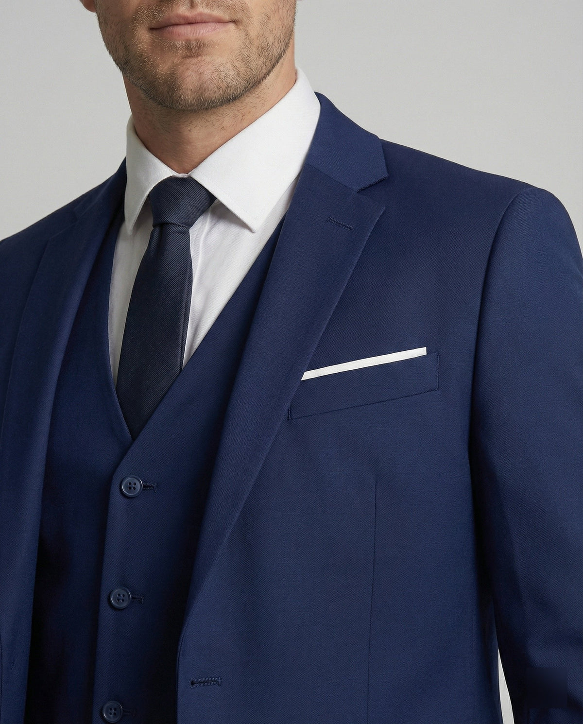 Maelarduk | Classic Three-Piece Suit with Sharp Fit