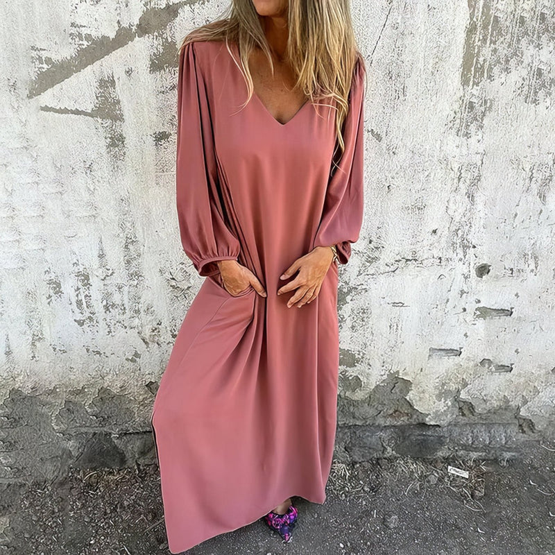 Loosia | Maxi Dress V Neck Long Sleeve