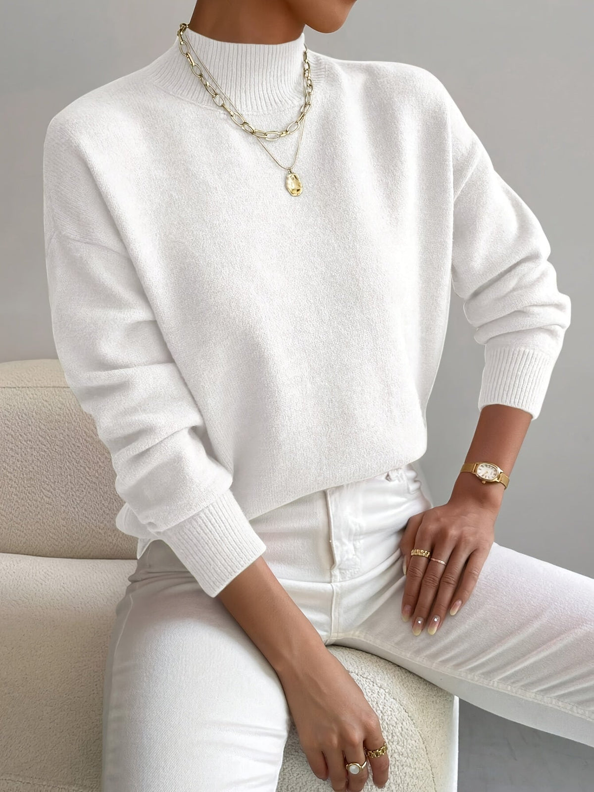 Leslie  | Sweater With Mock Neck and Long Sleeves