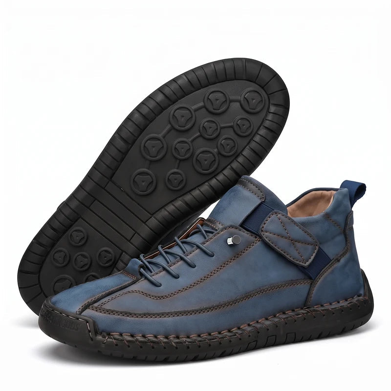 Theresia | Sneakers With Round Toes and Stitched Panels
