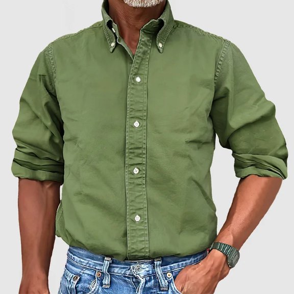 Alejandro | Classic Button-Up Shirt in Khaki