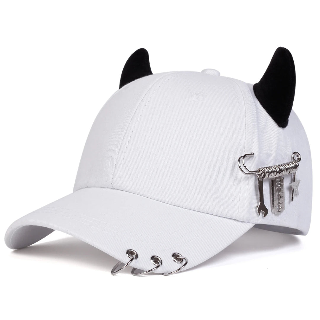 Gonzalez | Baseball Cap with Horn Charm Details