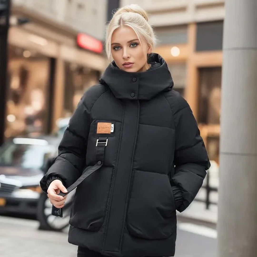 Lorena | Puffer Jacket With Hood and Large Pockets